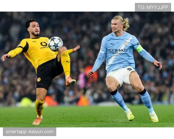 多特蒙德抵达曼彻斯特,赛前最后一练全封闭进行